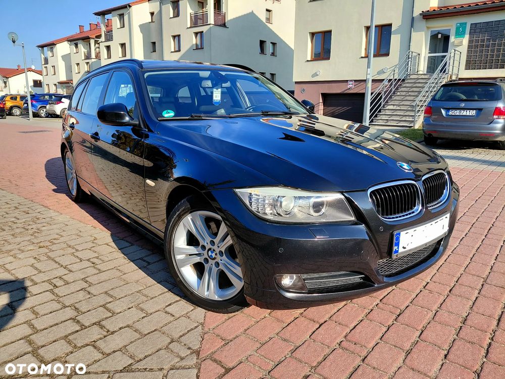 BMW Seria 3 320d DPF Edition Sport - 2