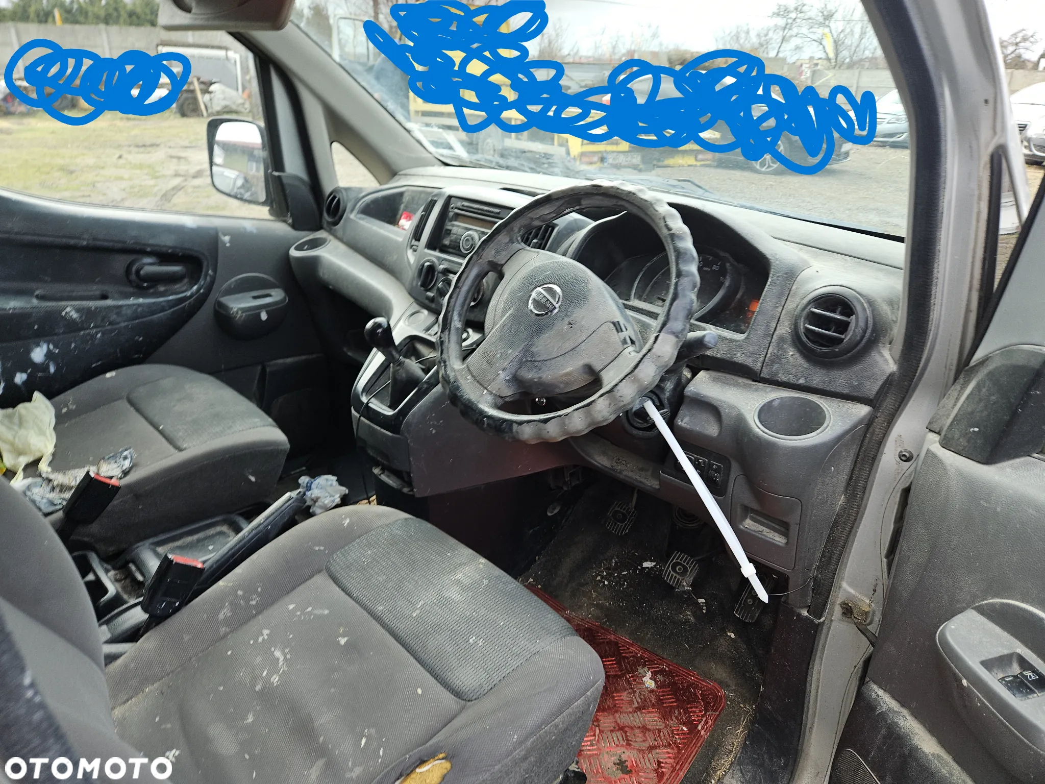 Nissan NV 200 - 9