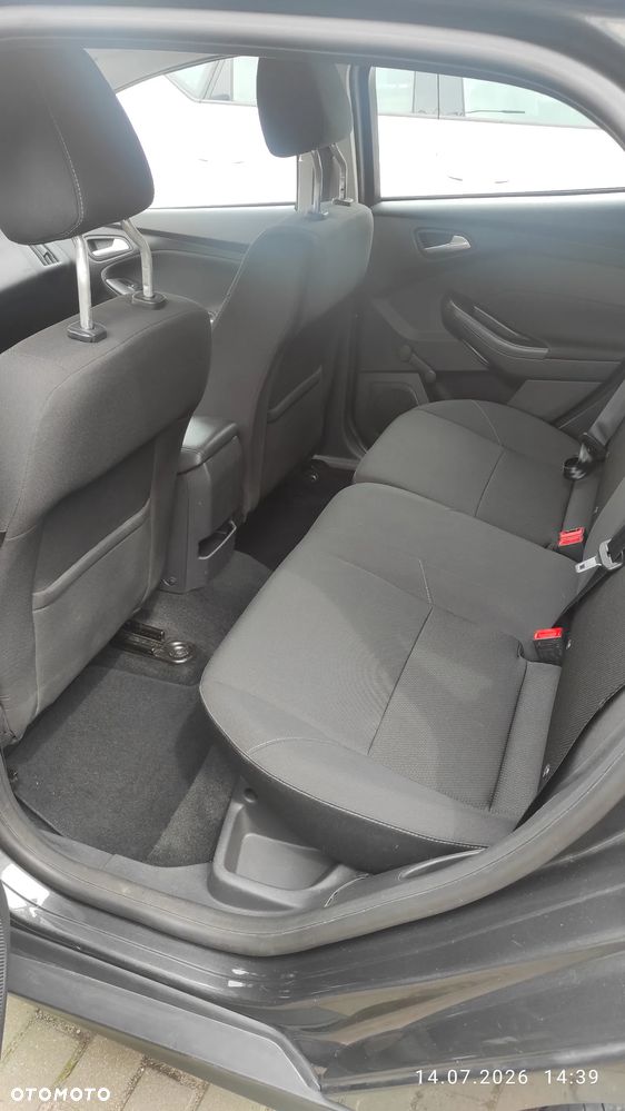 Ford Focus 1.6 Trend - 9