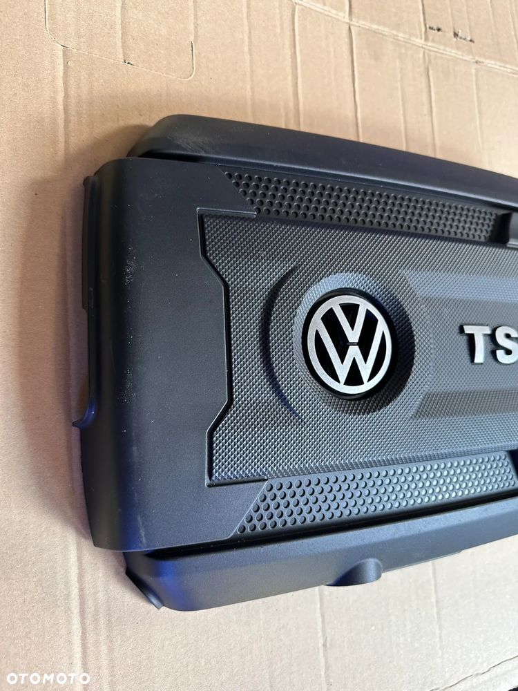 Pokrywa osłona silnika VW Golf VIII 8, Polo, Passat 06K103925G - 2