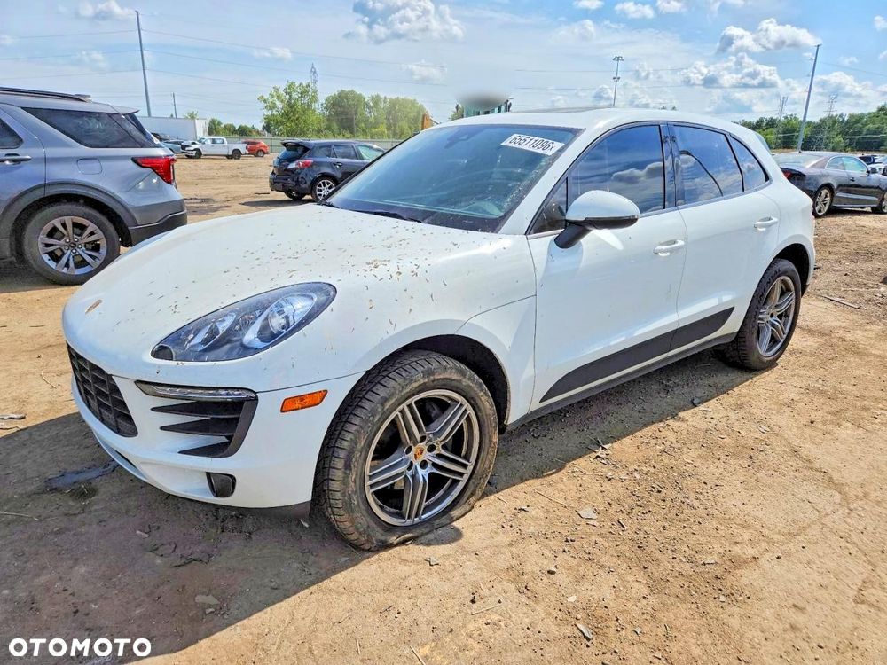 Porsche Macan Standard - 1