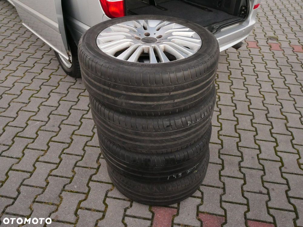 Mercedes-Benz Viano - 24