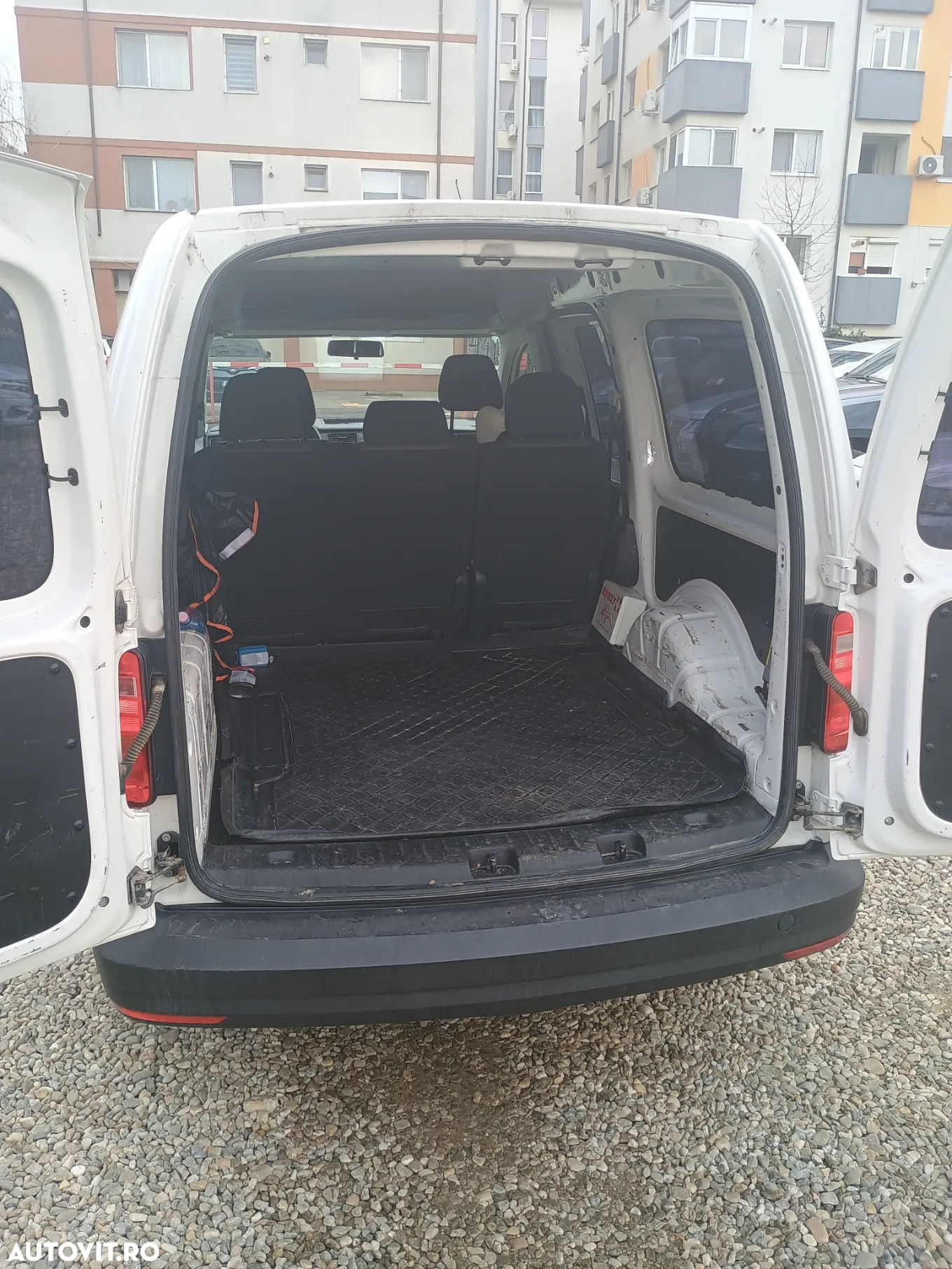 Volkswagen Caddy 2.0 TDI Maxi - 12