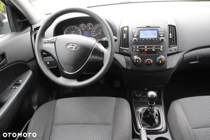 Hyundai i30 1.4 Edition Plus - 28