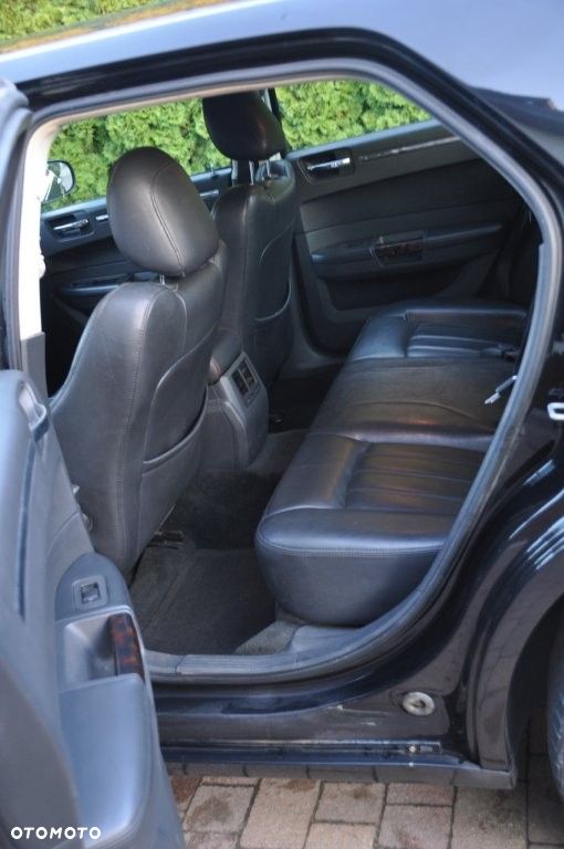 Chrysler 300C 5.7 Automatik - 9