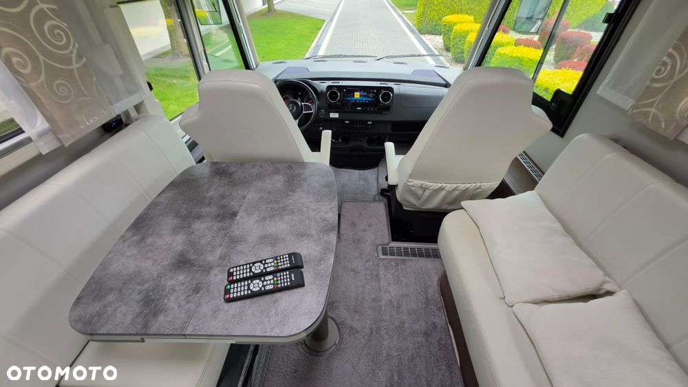 Mercedes-Benz KAMPER///MERCEDES-BENZ/// 2023///FRANKIA///PLATIN///INTEGRA/// 5 OSOBOWY///DMC 5500 KG///190 KONI/// LUKSUSOWY APARTAMENT NA KOŁACH/// STAN JAK FABRYCZNIE NOWY - 26