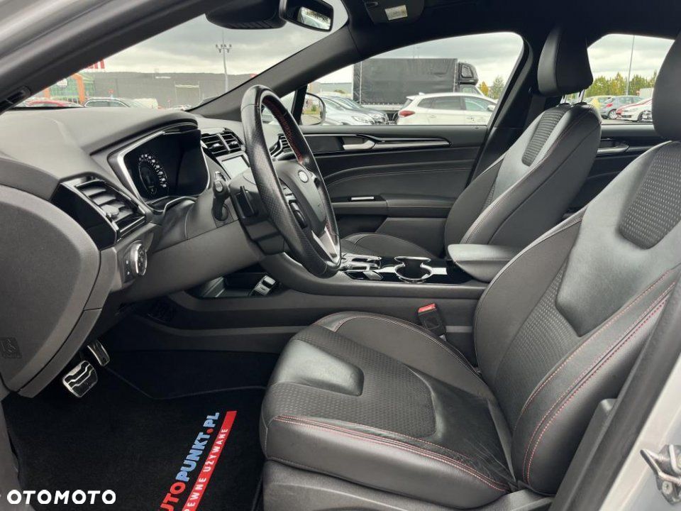 Ford Mondeo - 18