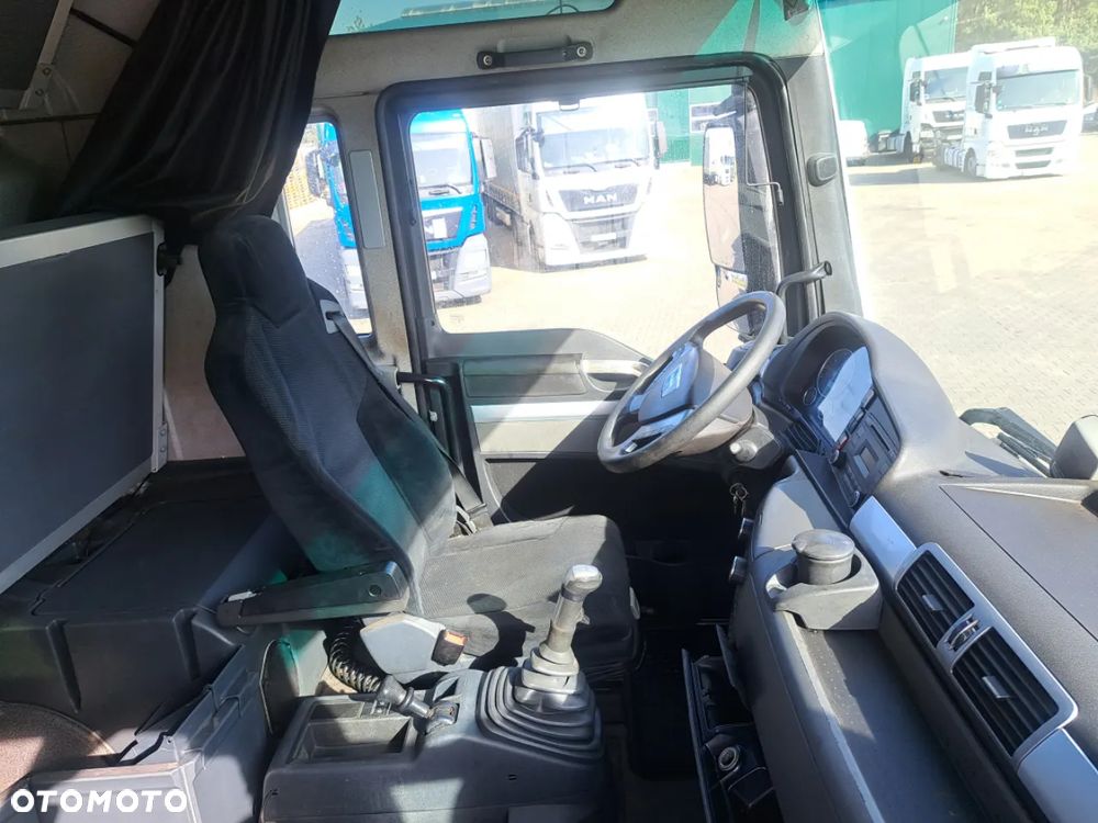 MAN TGX - 9