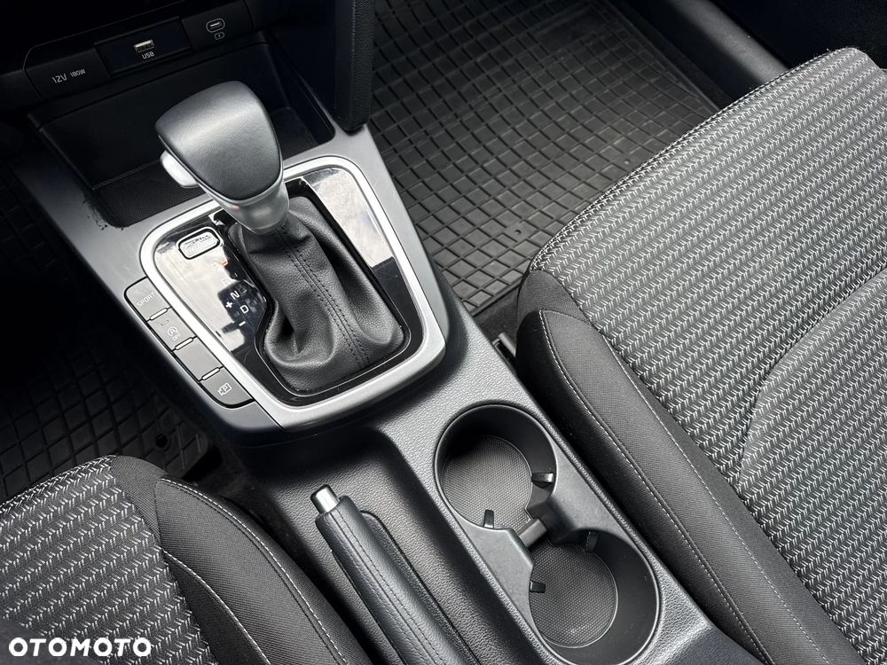 Kia Ceed 1.5 T-GDI M DCT - 16