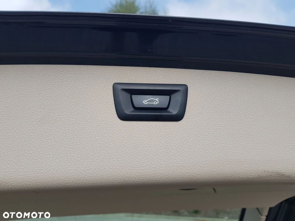 BMW Seria 3 - 18