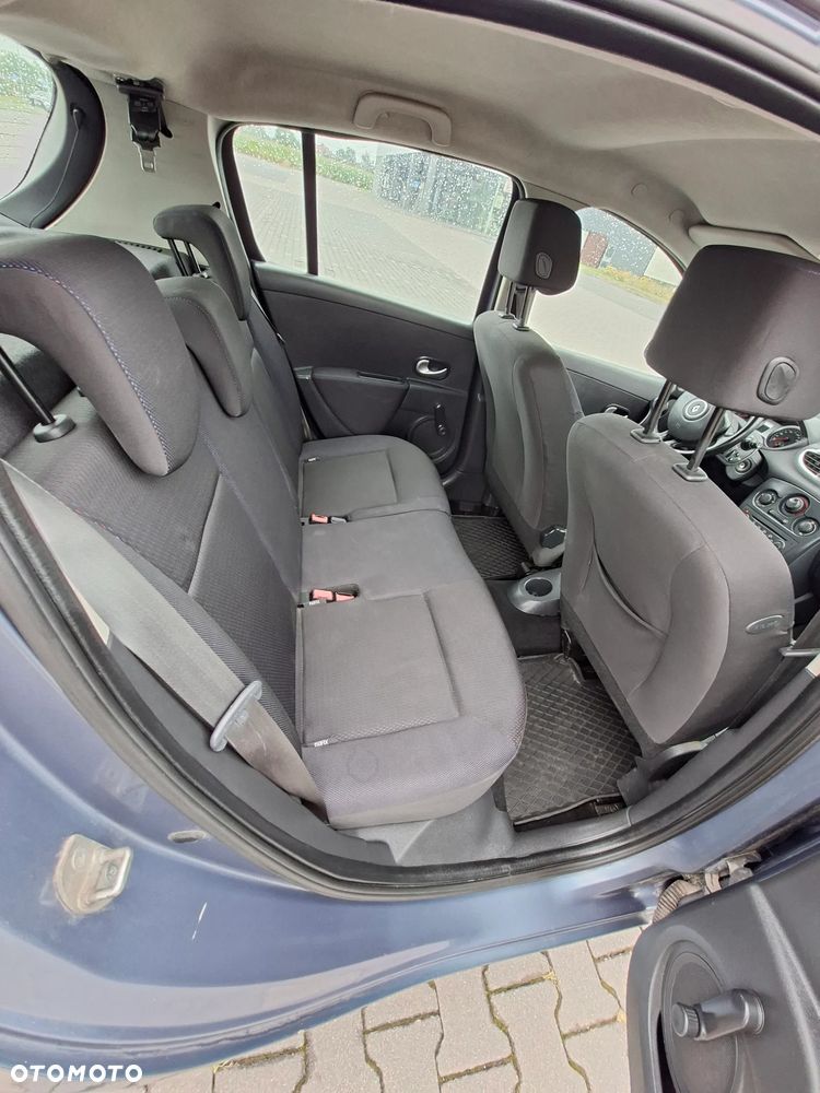 Renault Clio 1.5 dCi Authentique - 12