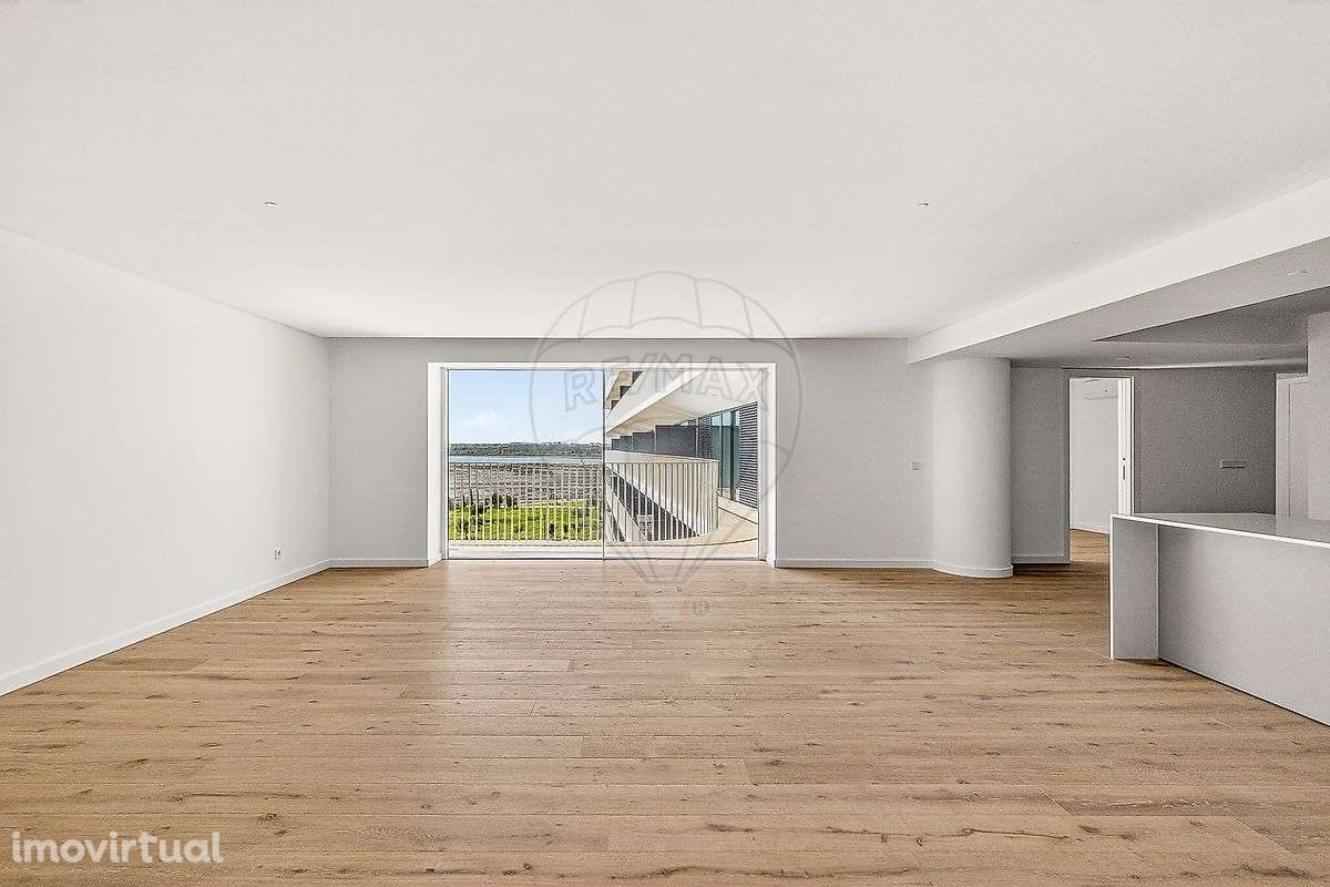 Apartamento T4 para arrendamento - Grande imagem: 4/49