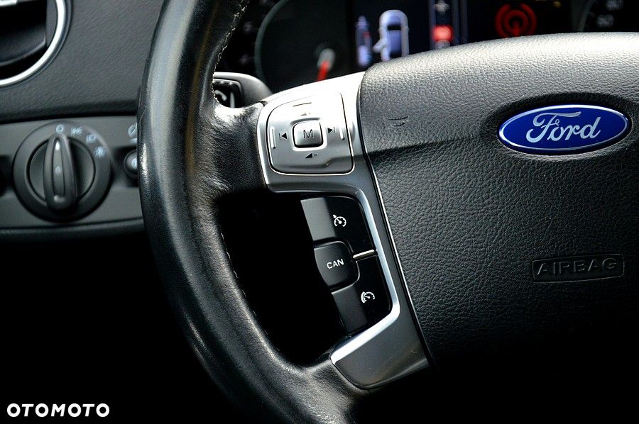 Ford Mondeo 2.0 EcoBoost ST-Line - 27