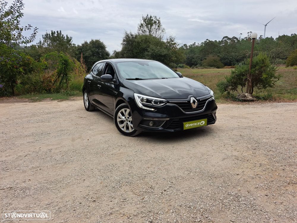 Renault Mégane - 5