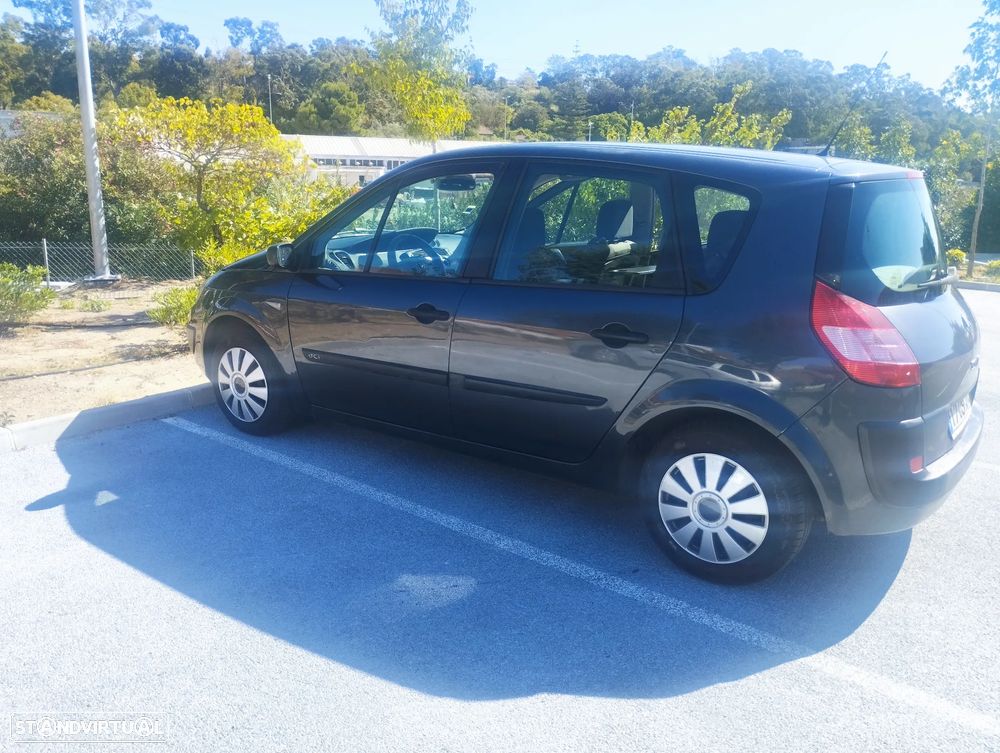 Renault Scénic 1.5 dCi Confort Authentique - 6