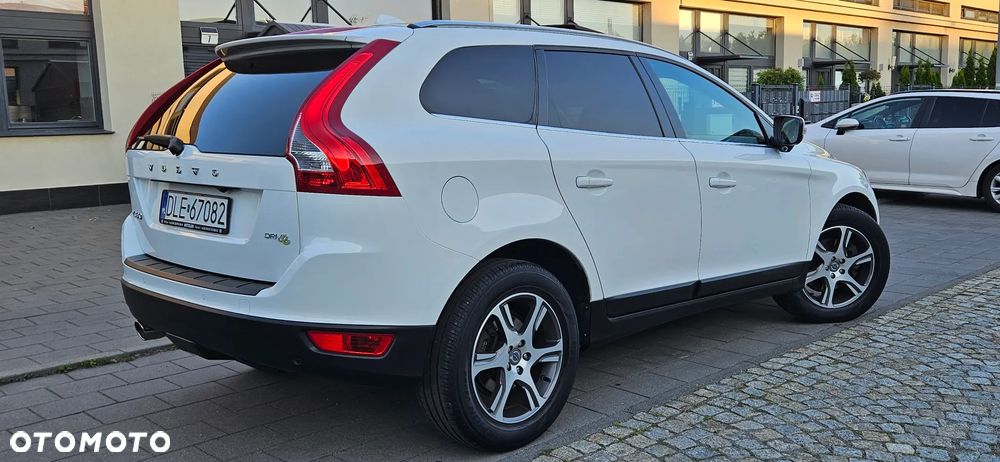 Volvo XC 60 DRIVe Summum - 3