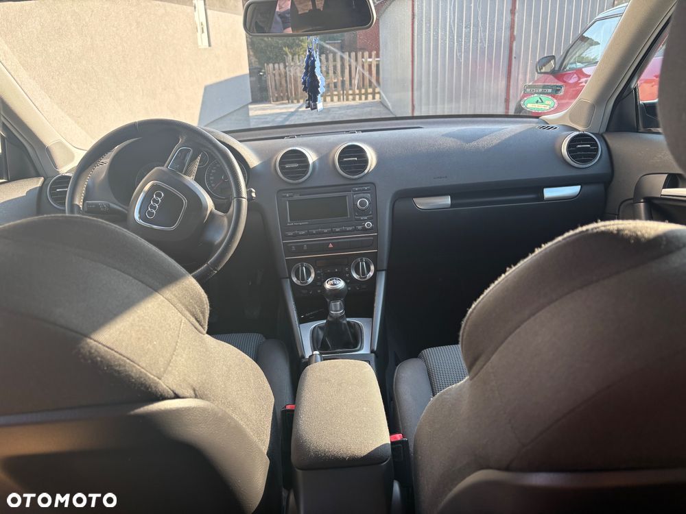 Audi A3 Sportback - 14