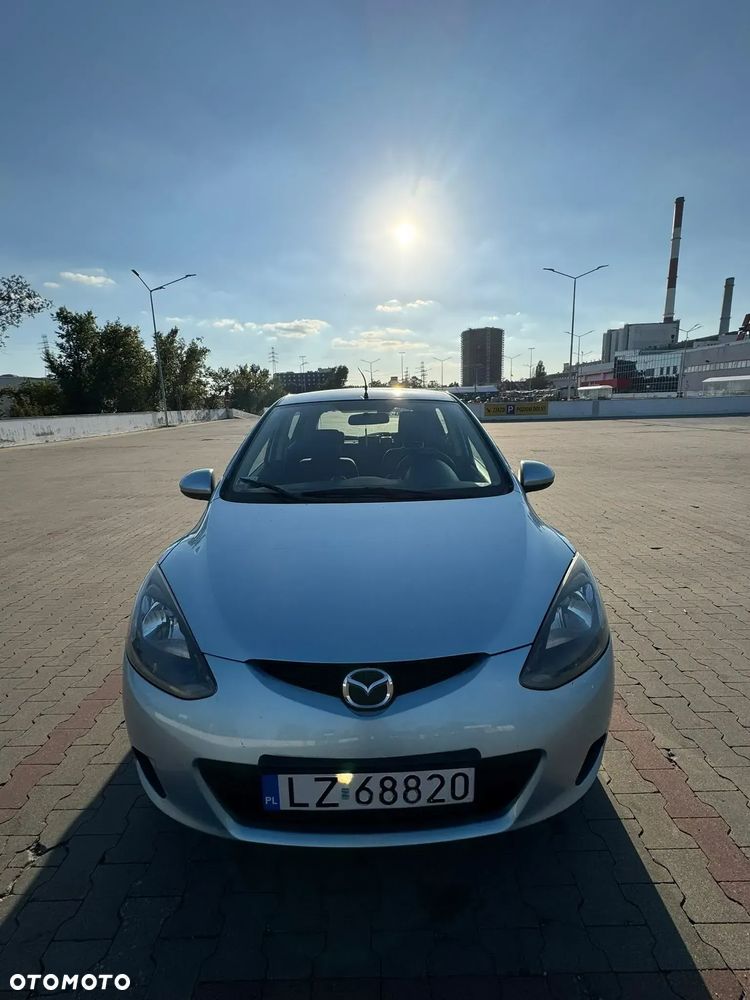 Mazda 2 - 3