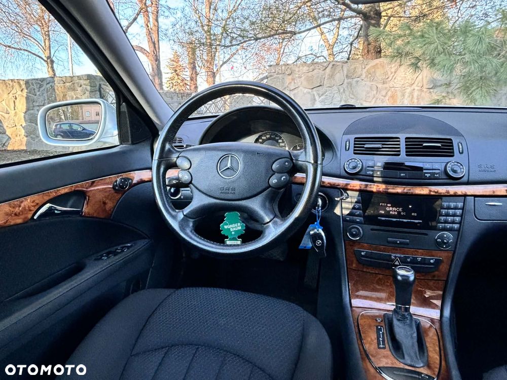 Mercedes-Benz Klasa E 320 CDI Elegance - 18