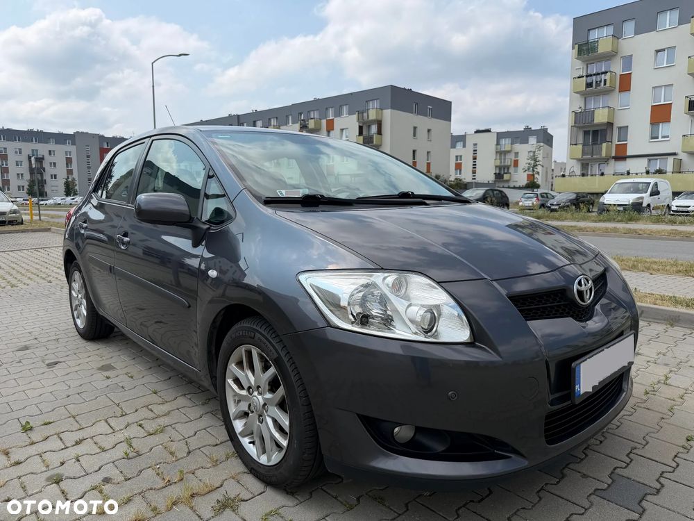Toyota Auris - 4