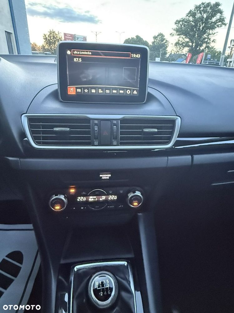 Mazda 3 - 7