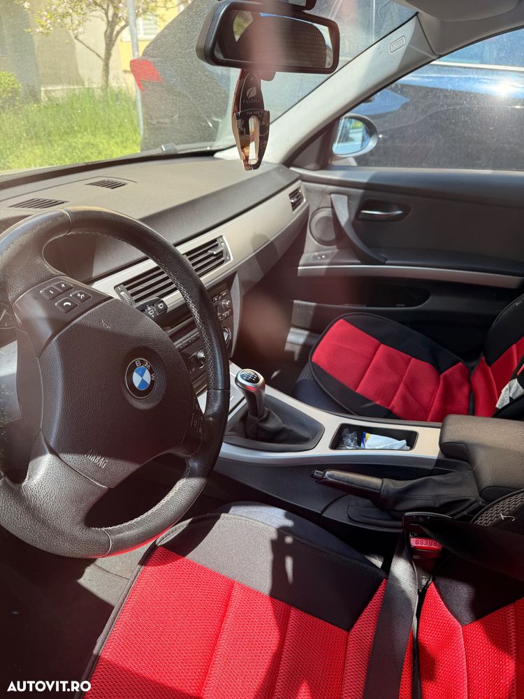 BMW Seria 3 320d - 10