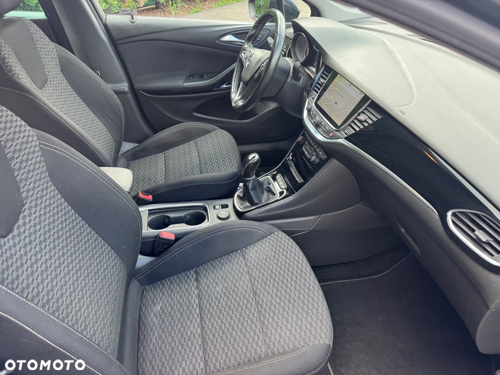 Opel Astra 1.6 D Start/Stop Innovation - 9