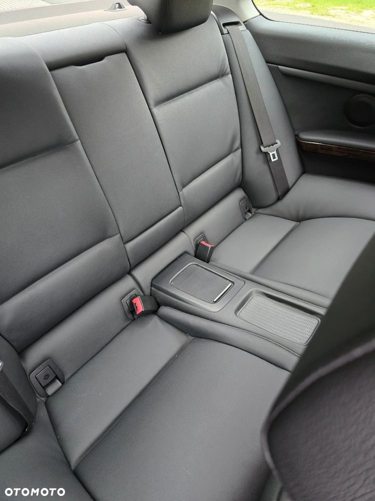 BMW Seria 3 - 10