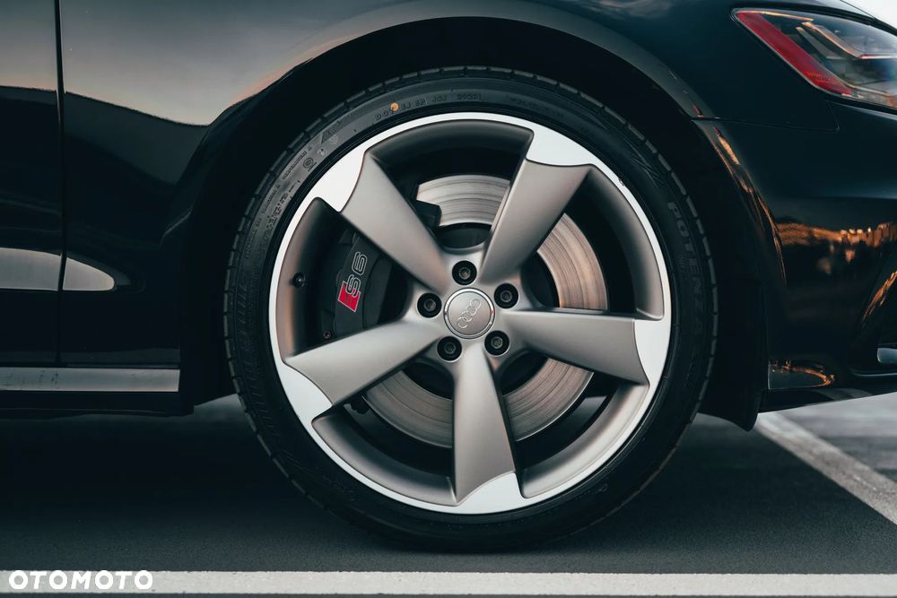 Audi S6 Limousine - 14