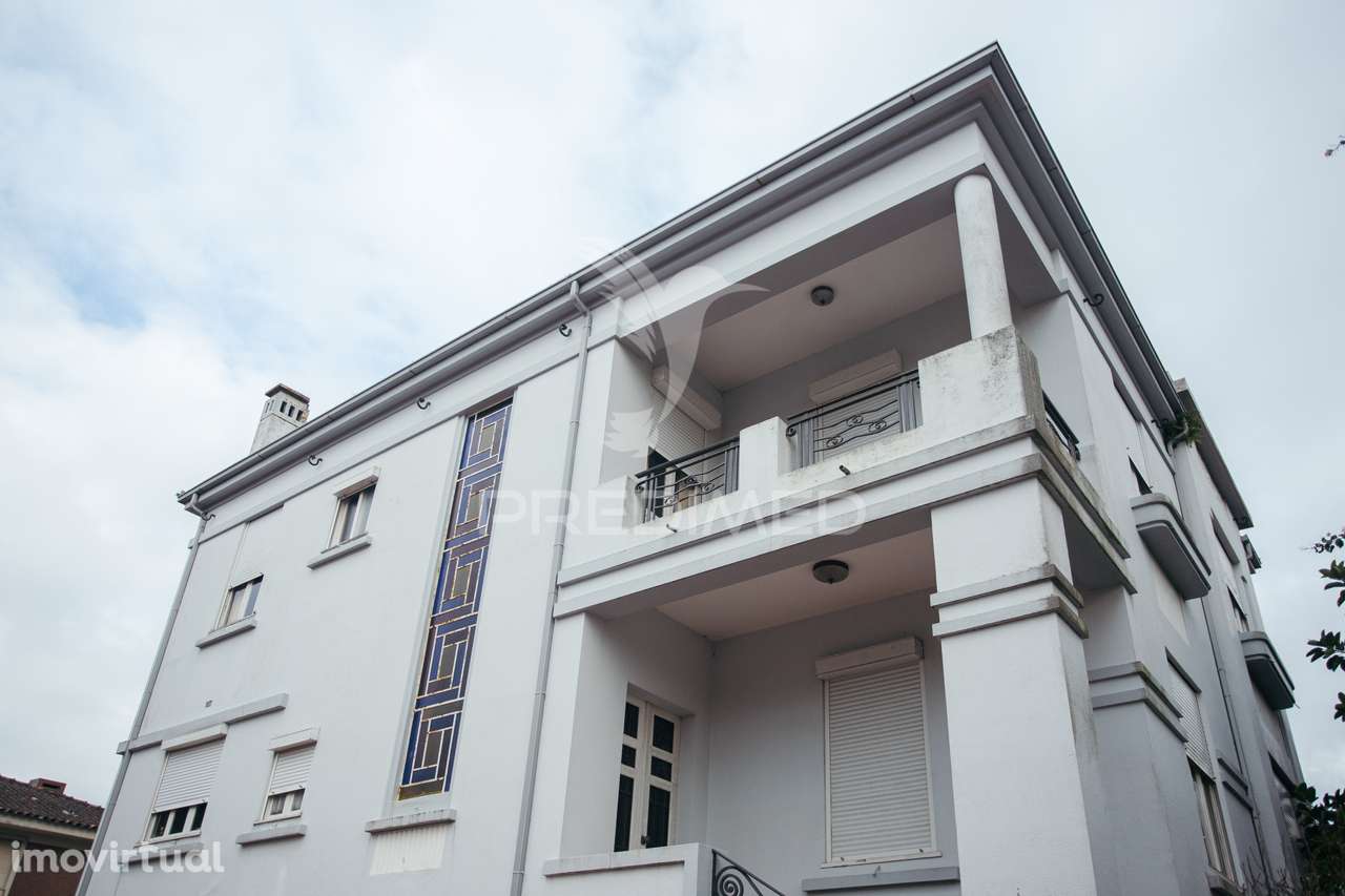 Vivenda de 3 pisos com garagem - Grande imagem: 5/33