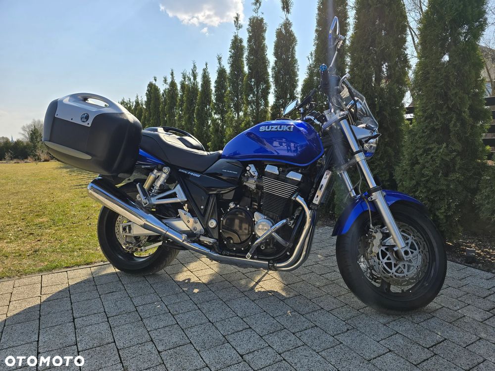 Suzuki GSX - 1