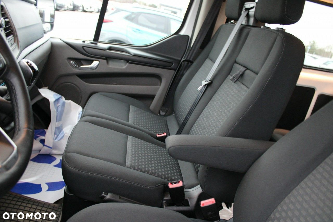 Ford Transit Custom - 26