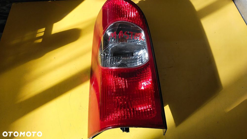 LAMPA TYŁ RENAULT MASTER - 1