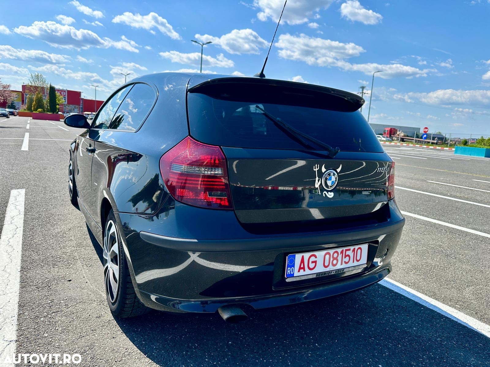 BMW Seria 1 118d - 4