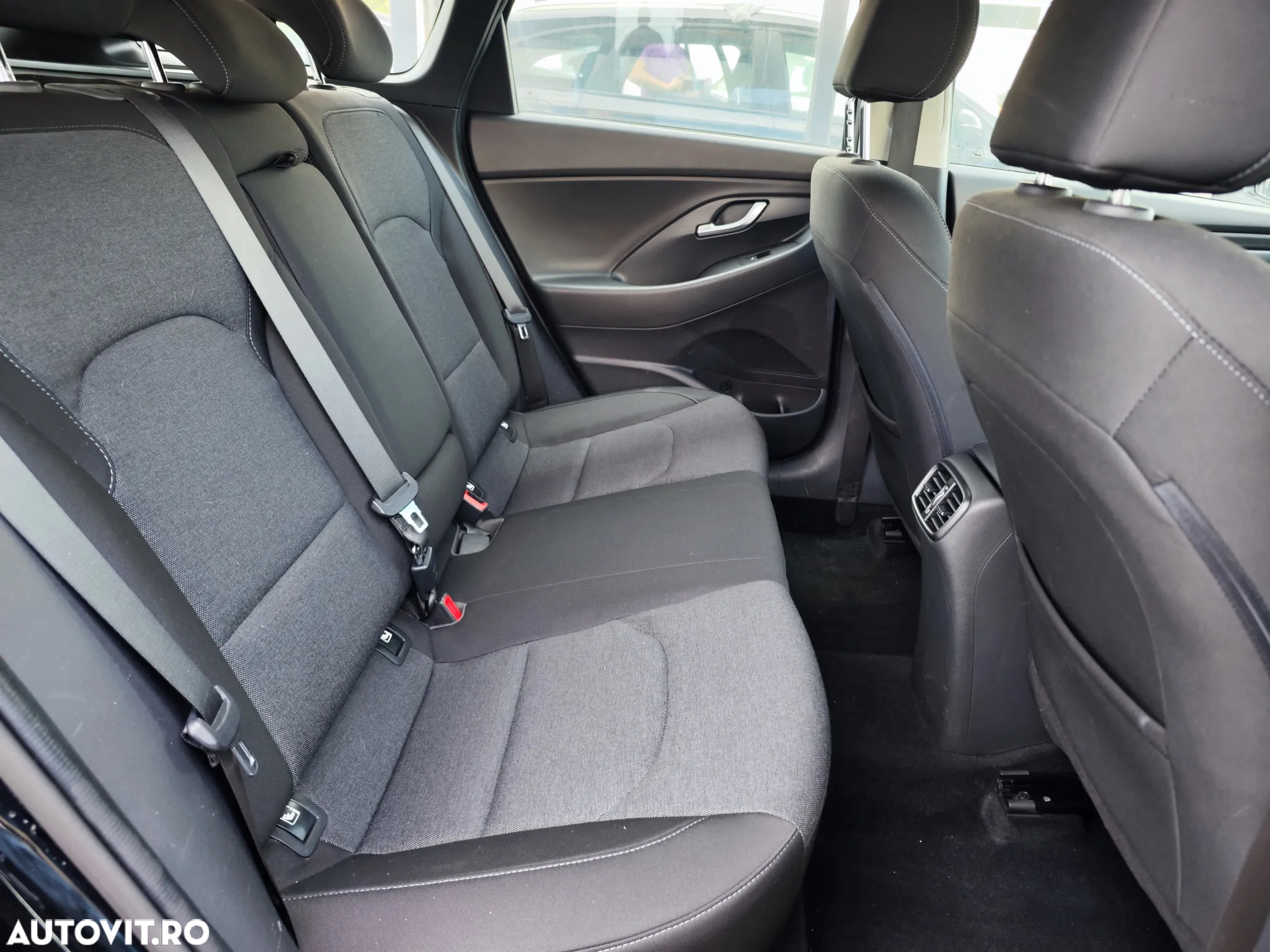 Hyundai i30 Kombi 1.6 CRDI DCT Select - 15
