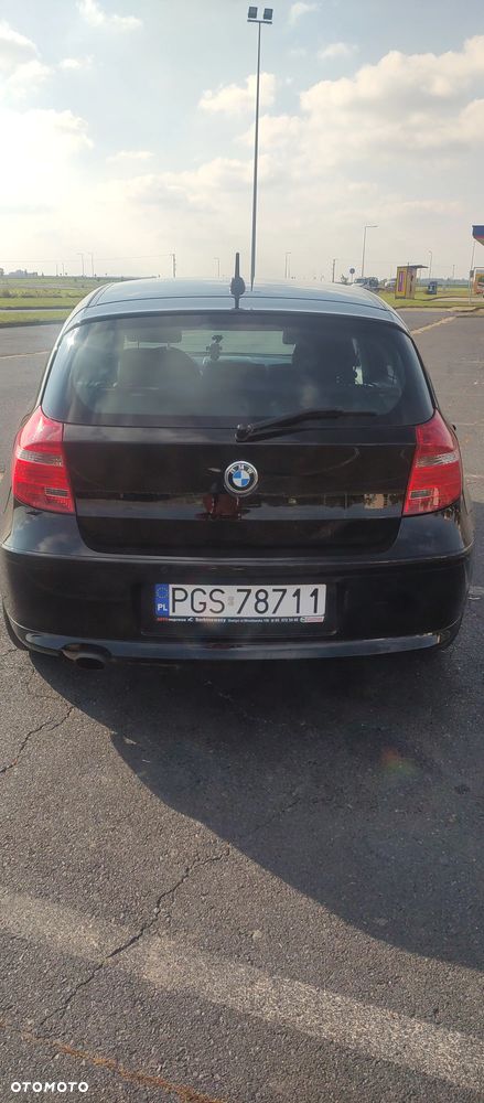 BMW Seria 1 116i - 10