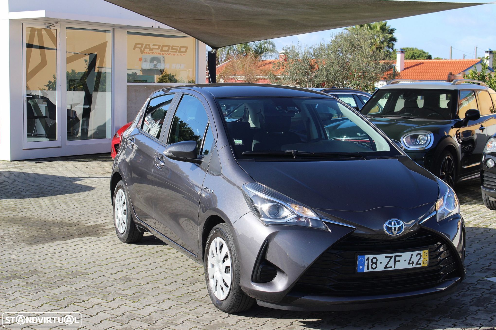 Toyota Yaris 1.5 HSD Active - 1