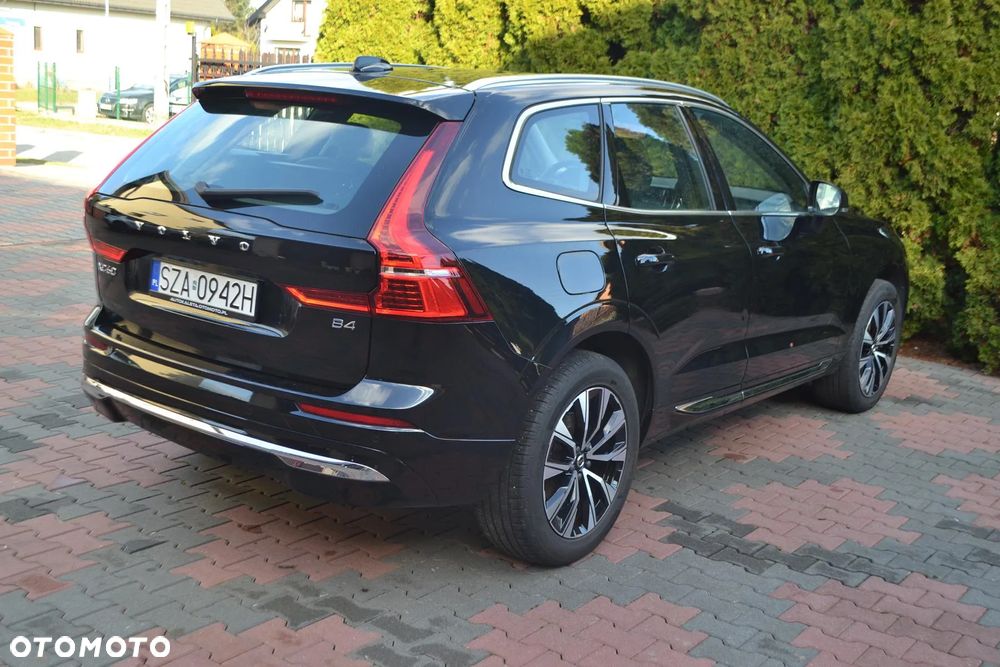 Volvo XC 60 B4 D Plus Bright - 14