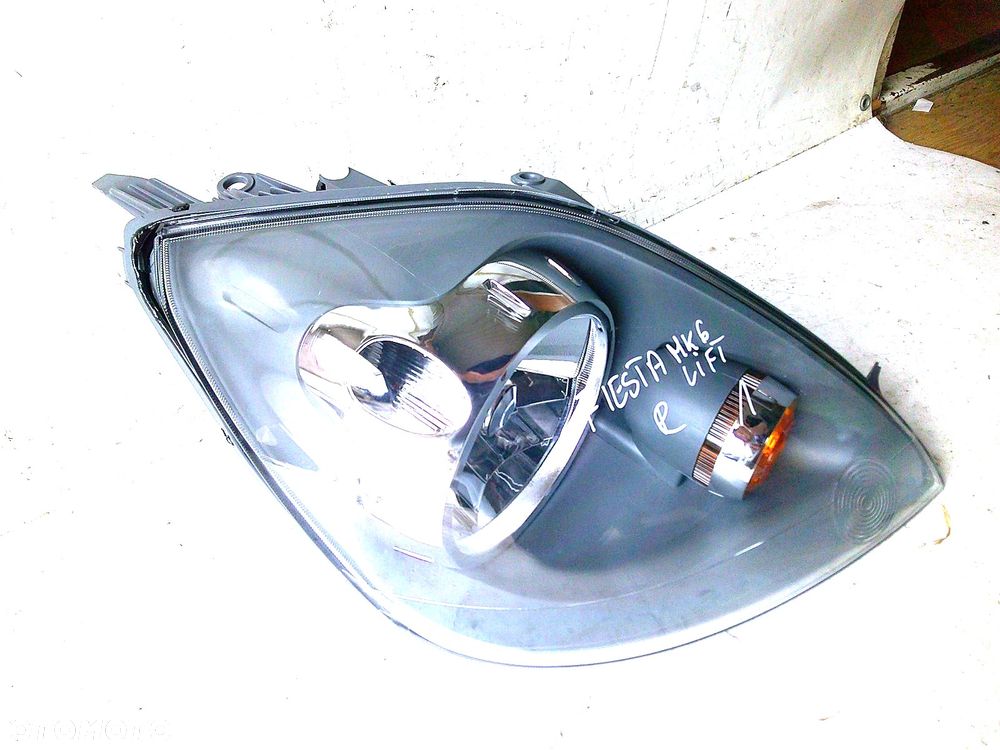 ford fiesta mk6 lift lampa przód prawa przednia nowa - 1