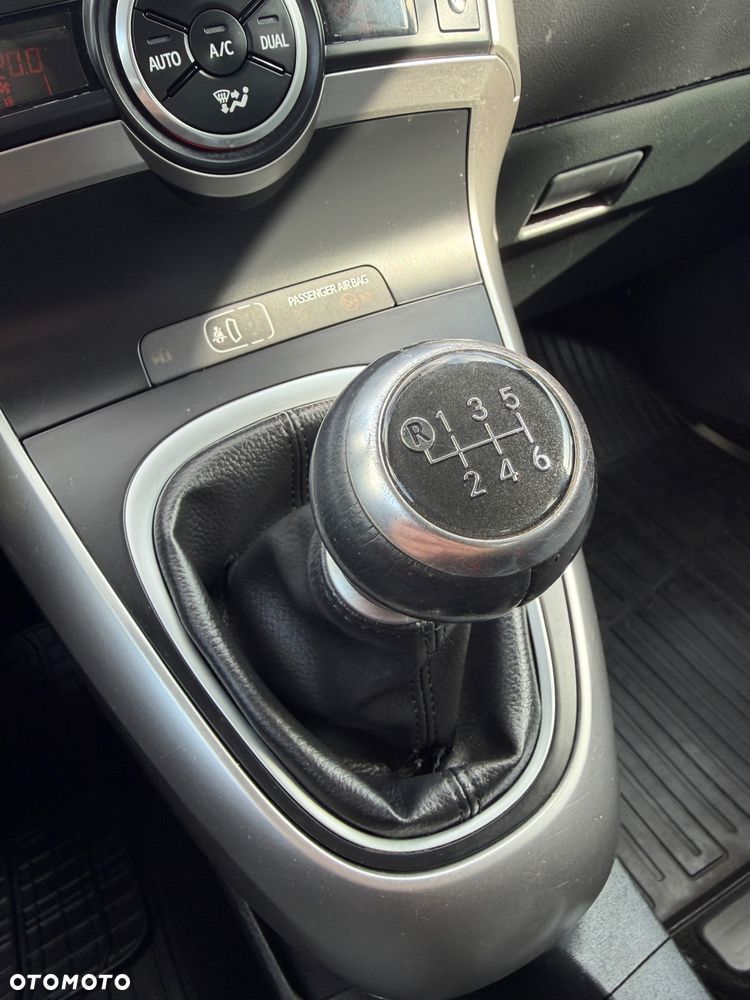 Toyota Verso 1.6 D-4D 5-Sitzer Start/Stop Skyview Edition - 35