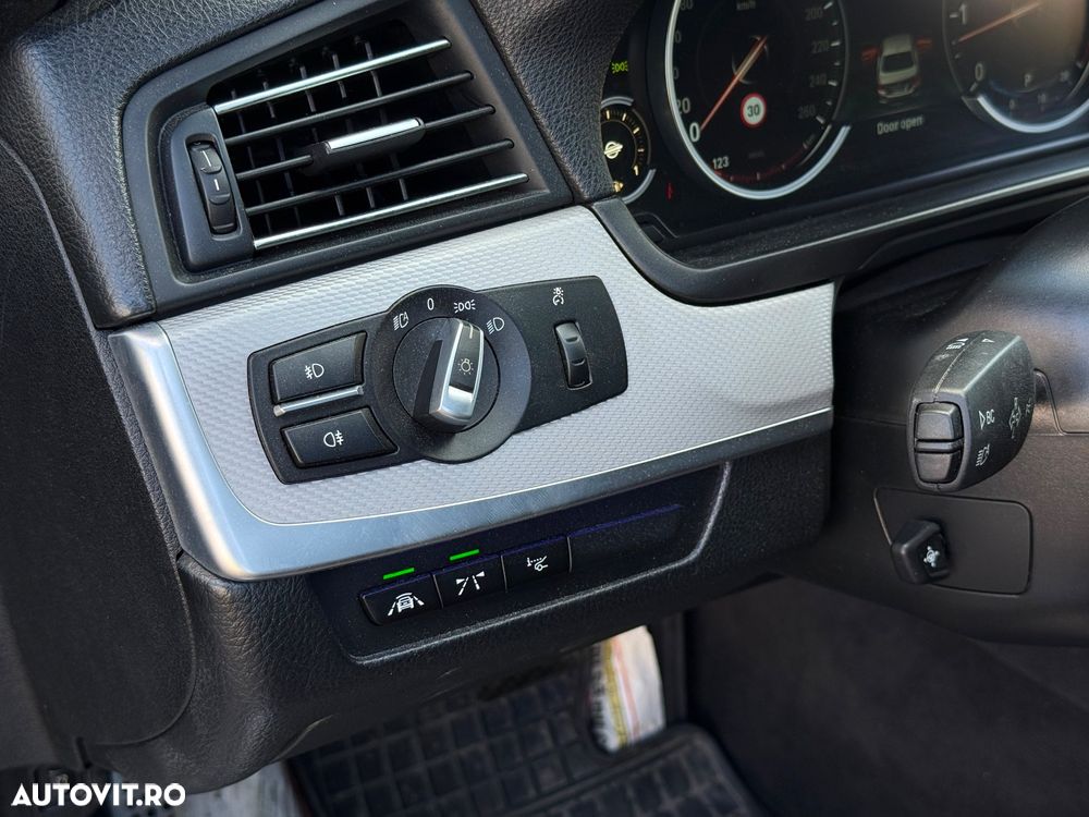 BMW Seria 5 530d Aut. - 10
