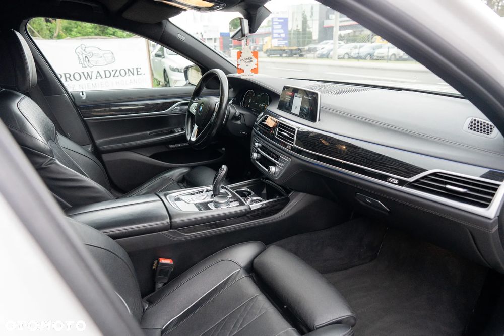BMW Seria 7 730d xDrive - 22