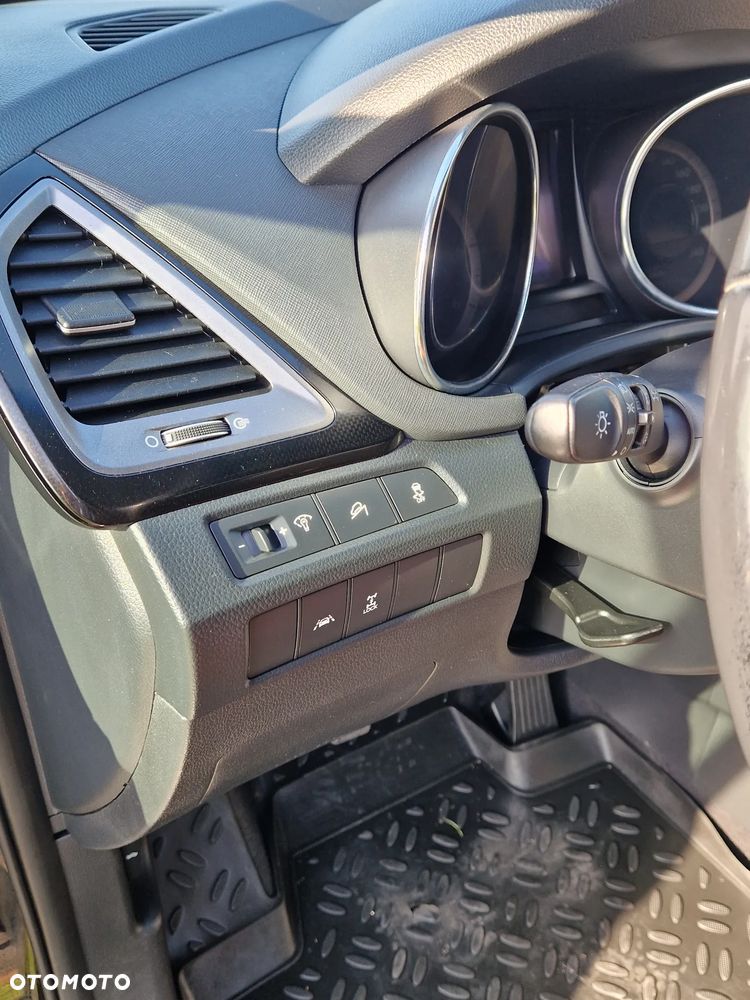 Hyundai Santa Fe - 26