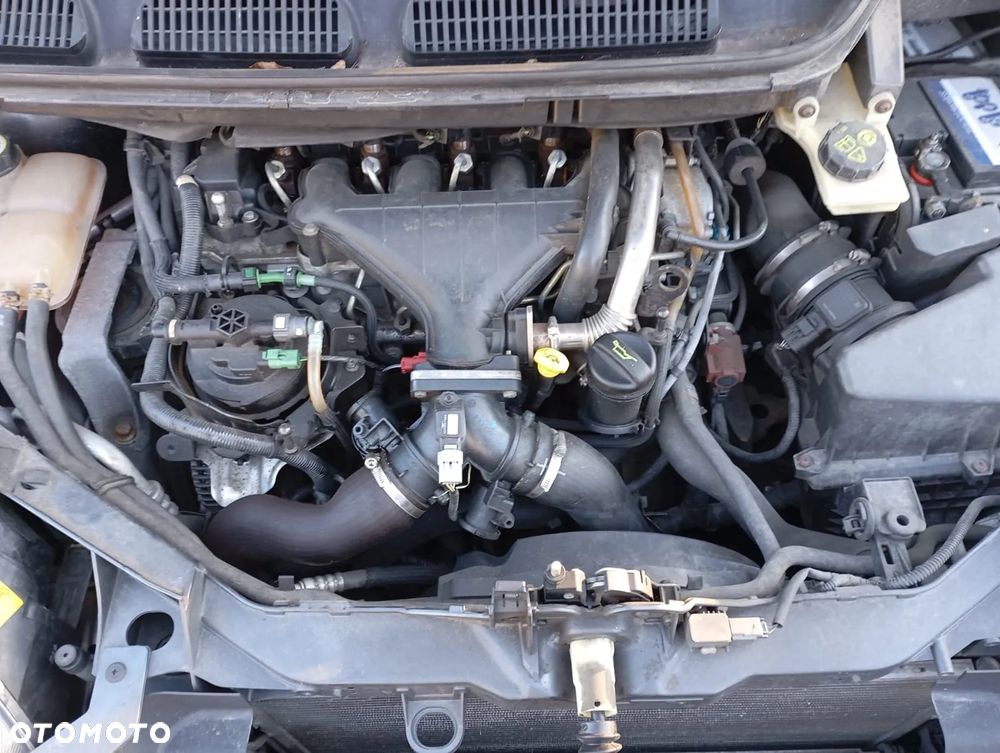 Ford focus C-MAX 2.0 TDCI 2004 na części - 7