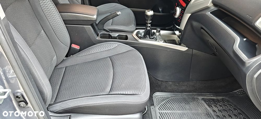 SsangYong/KGM Tivoli e-XGi 160 2WD Sapphire - 35