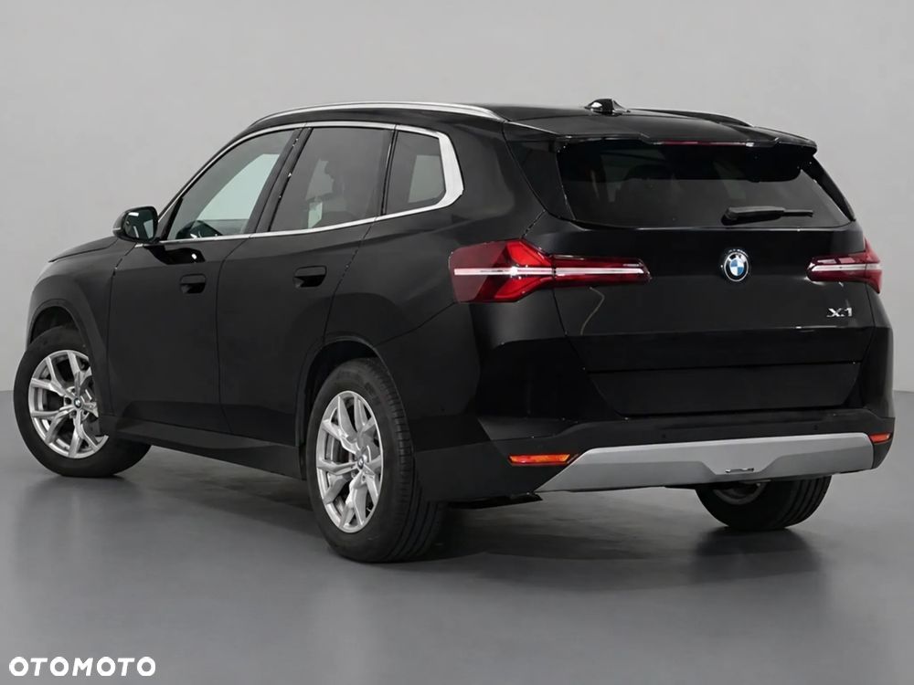BMW X3 xDrive20i mHEV - 2