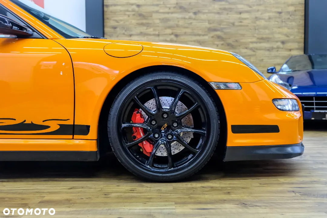 Porsche 911 GT3 RS - 24
