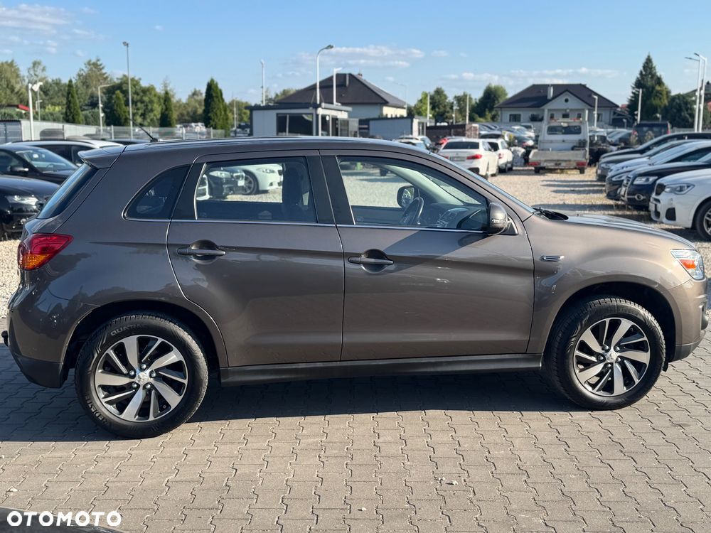 Mitsubishi ASX 1.6 2WD Plus - 11
