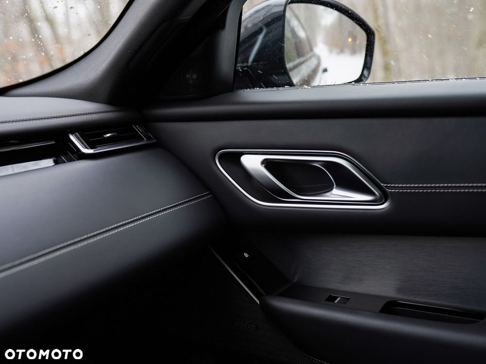 Land Rover Range Rover Velar - 37
