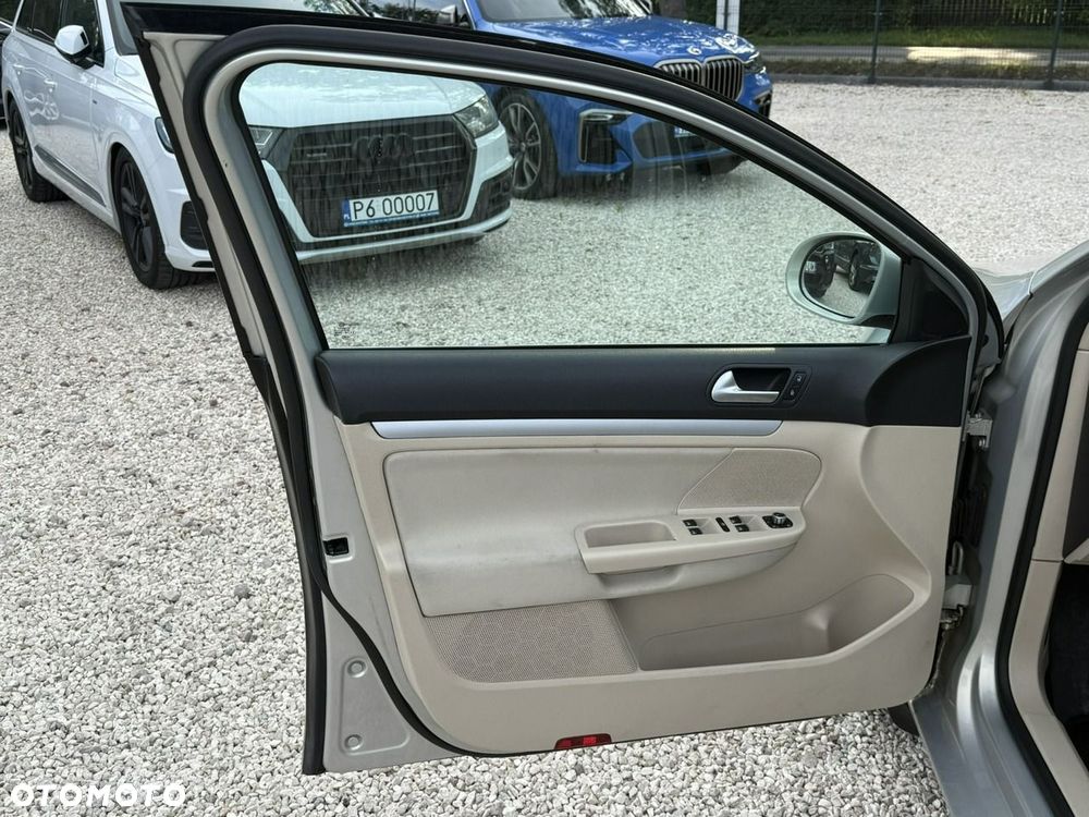 Volkswagen Golf 1.4 TSI Highline - 11